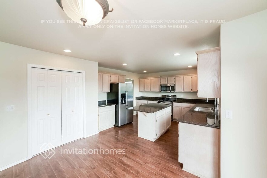 Building Photo - 18609 94th St Ct E