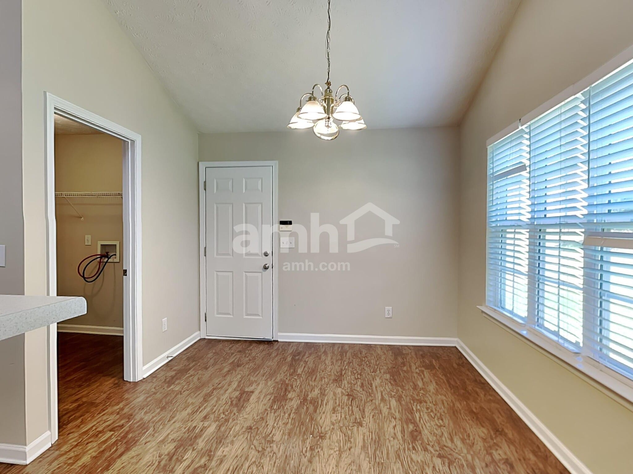 Building Photo - 5455 Yellow Pine Dr