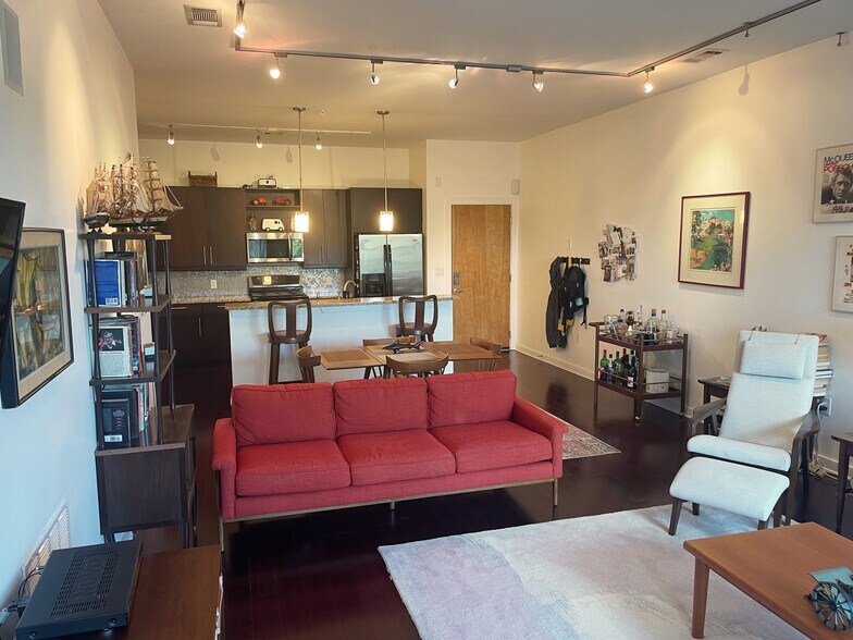 Building Photo - 870 Inman Village Pky NE