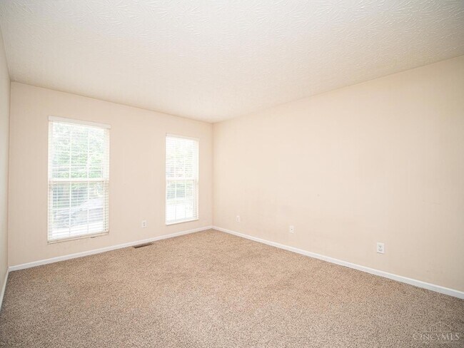 Building Photo - 2515 Ravine St