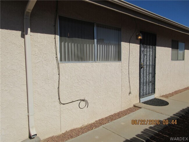 Building Photo - 3090 E Butler Ave