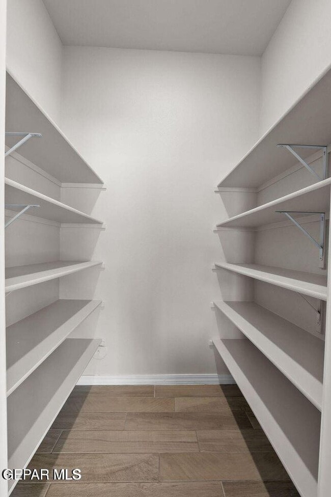 Building Photo - 7429 Rio Rimac Dr