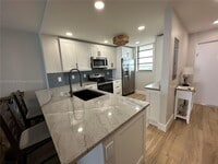 Building Photo - 9940 S Ocean Dr