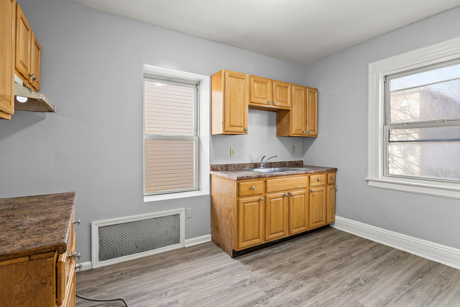 Building Photo - 73 N 14th St