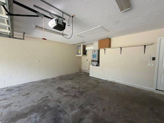 Building Photo - 36022 Michigan Dr
