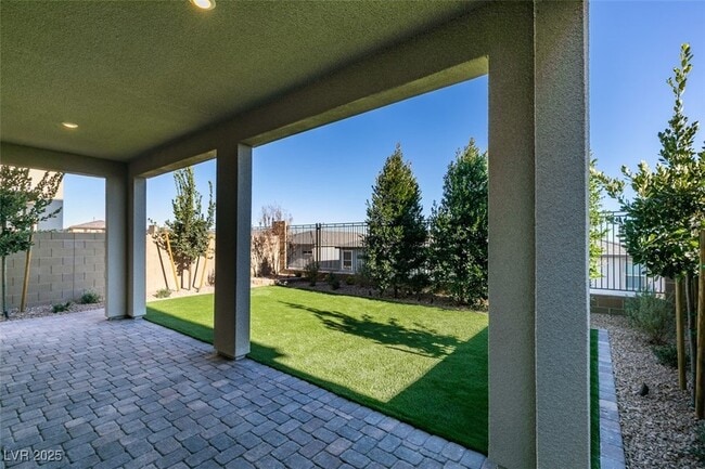 Building Photo - 568 Clover Bar Ln