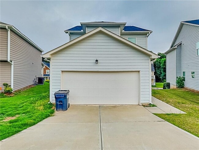 Building Photo - 4903 Heritage Cir
