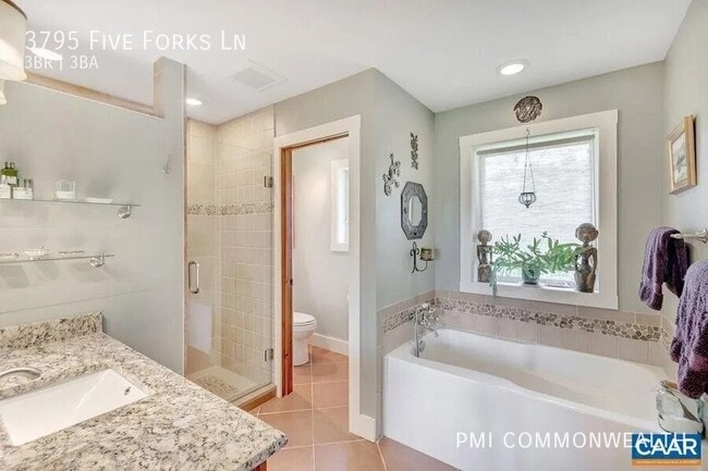 Building Photo - 3795 Five Forks Ln