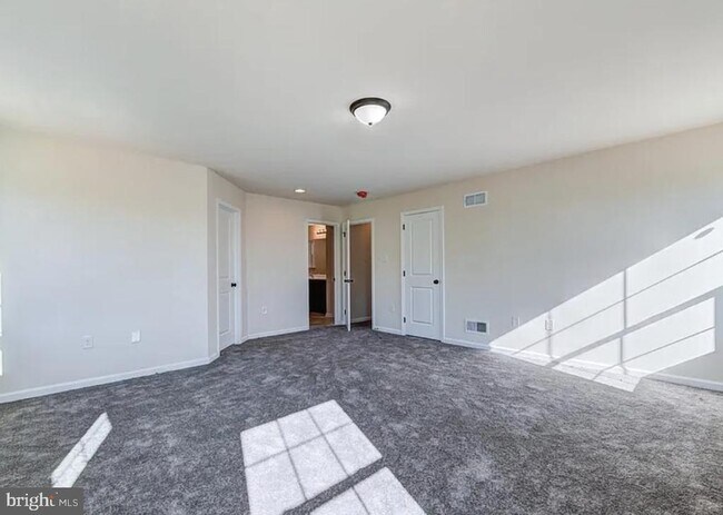 Building Photo - 3948 Parestis Rd