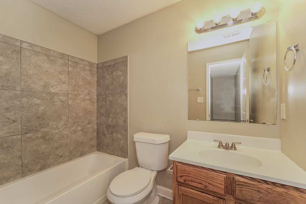 Building Photo - 203 Kingville Dr