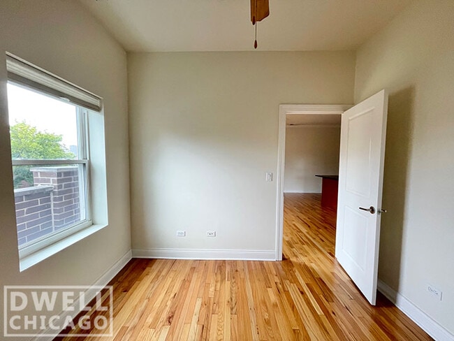 Building Photo - 4510 N Beacon St