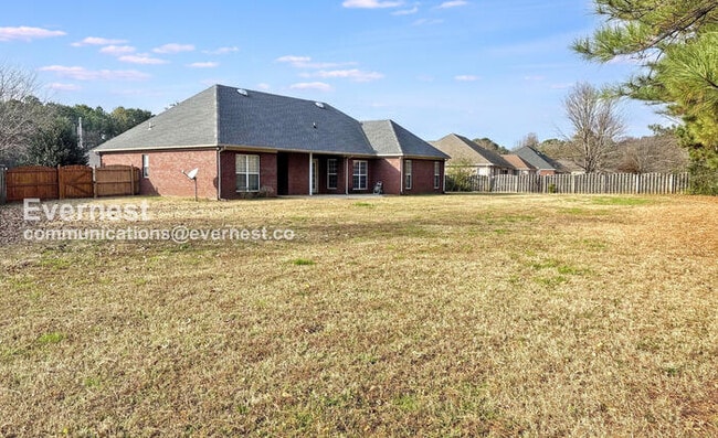 Building Photo - 115 Nasa Way