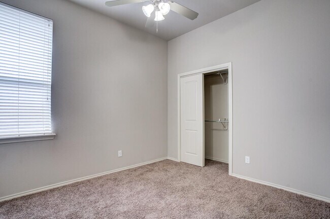 Building Photo - 7803 85th St