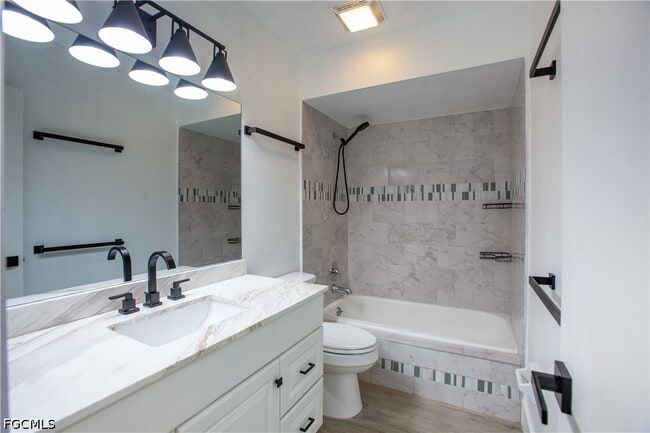 Building Photo - 18165 Baruch Dr