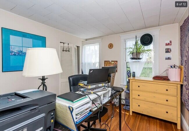 Building Photo - 20 Prescott St