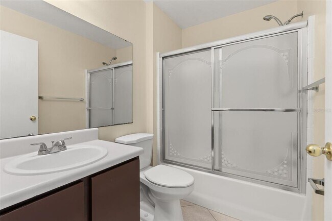 Building Photo - 2224 Mallard Creek Cir