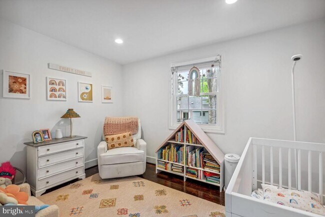 Building Photo - 2502 Duxbury Pl