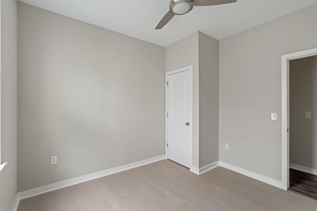 Building Photo - 1409 N 15th St