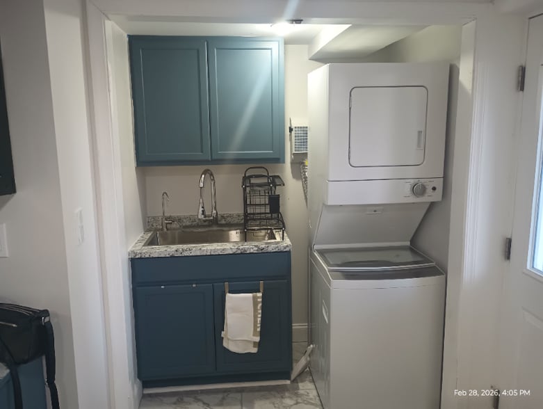 Building Photo - 5515 Hillen Rd