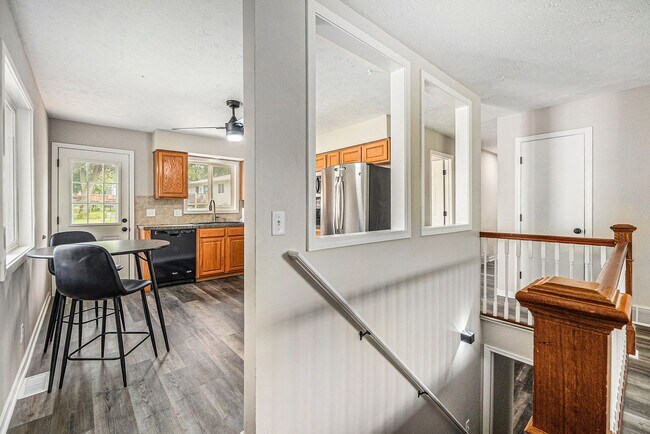 Building Photo - 3 bed 2 bath Yutan Home For Rent