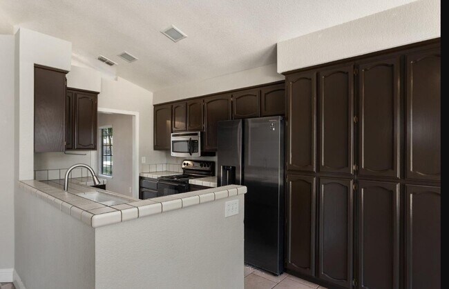 Building Photo - 7529 Ryland Ct
