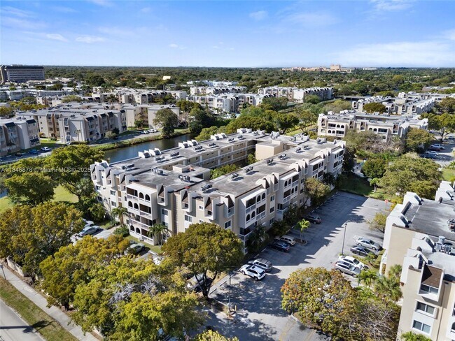 Building Photo - 7700 Camino Real