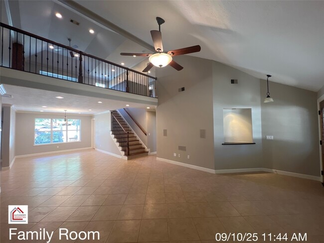 Building Photo - 903 Sugarfield Ct