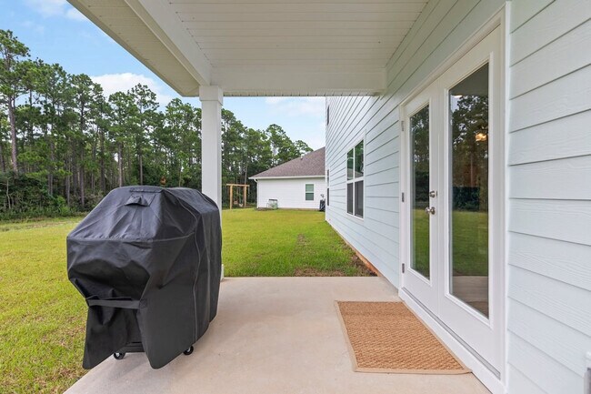 Building Photo - 206 Piper Cv