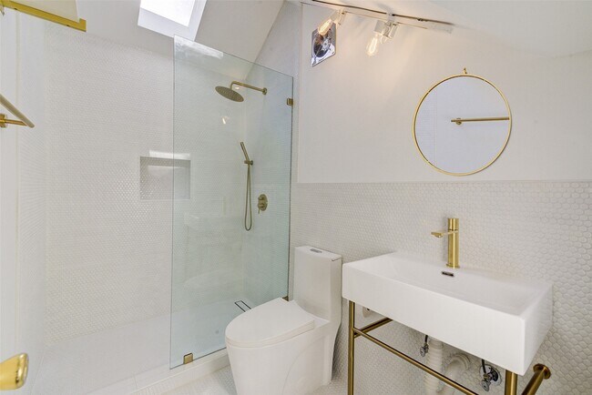 Building Photo - 1516 Bonnie Brae St