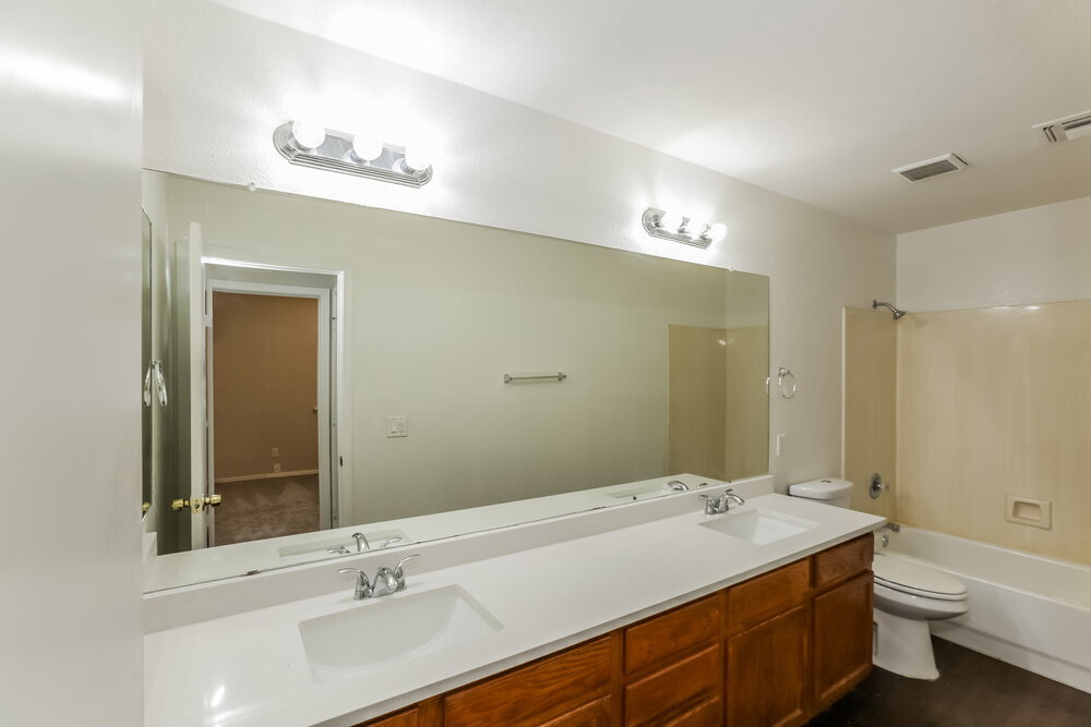 Building Photo - 4513 N 88th Ave