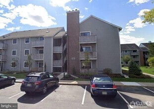 Building Photo - 5019 Ravens Crest Dr