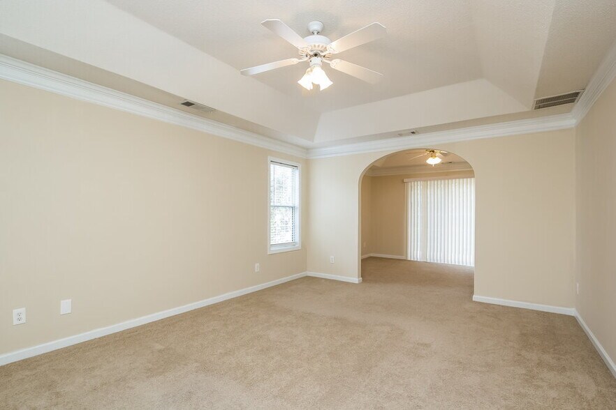 Building Photo - 117 Highland View Pass