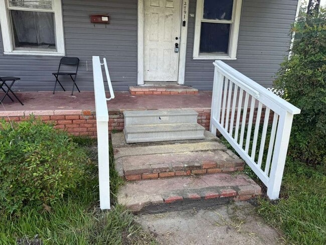 Building Photo - 2781 Sabine Pass Ave