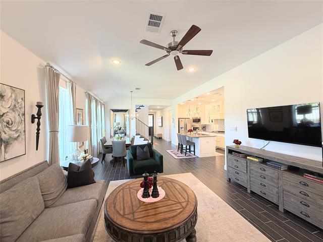 Building Photo - 949 Switchgrass Ln