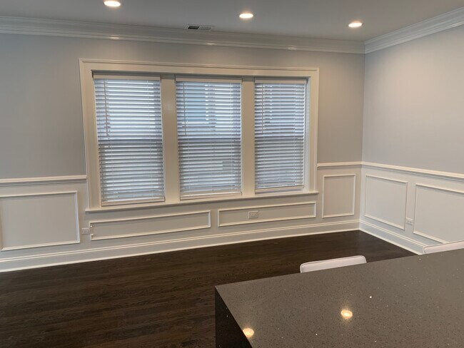 Building Photo - 3929 N Whipple St