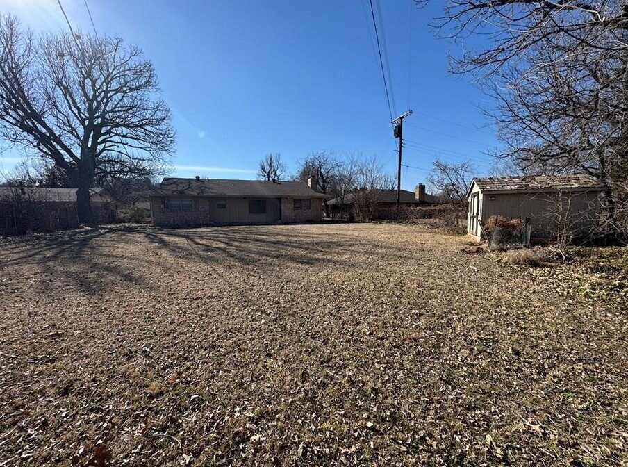 Building Photo - 1157 NE 59th St