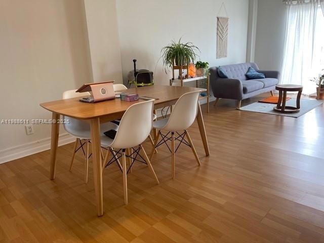 Building Photo - 1455 N Treasure Dr