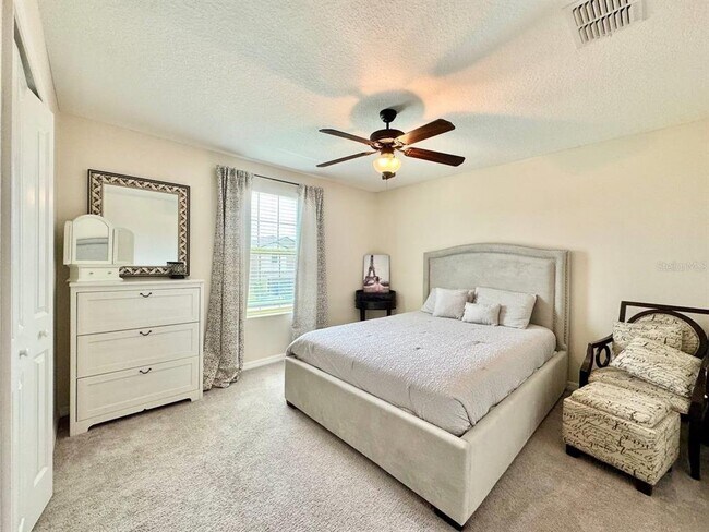 Building Photo - 10509 Carloway Hills Dr
