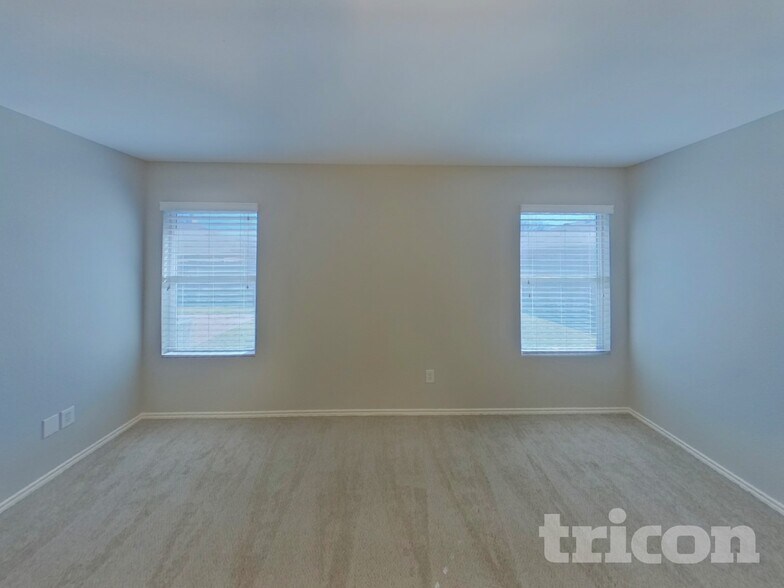 Building Photo - 1437 Lauren Dr