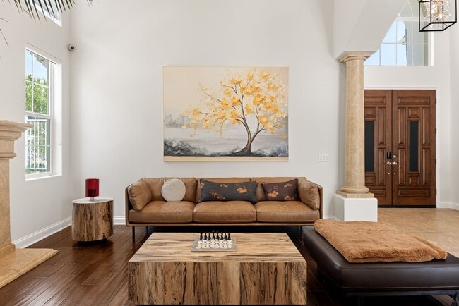 Building Photo - A Private Hillside Haven with Sweeping Val...