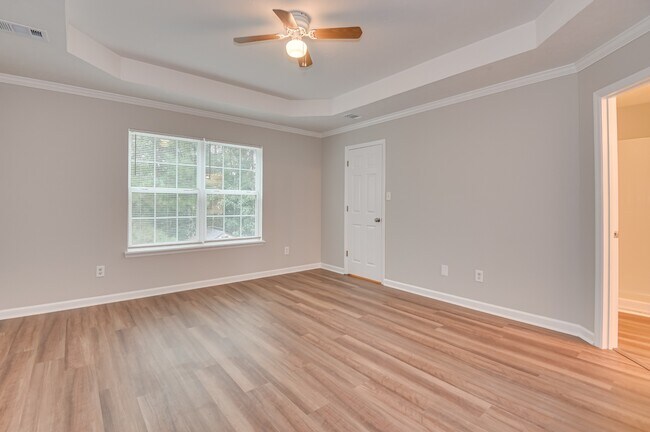 Building Photo - 7640 Pleasantville Way