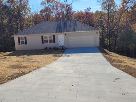 Building Photo - 269 Kelsi Ln