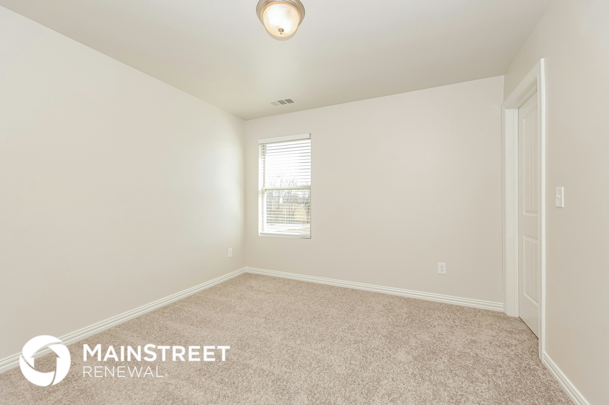 Building Photo - 1010 Keeneland Dr