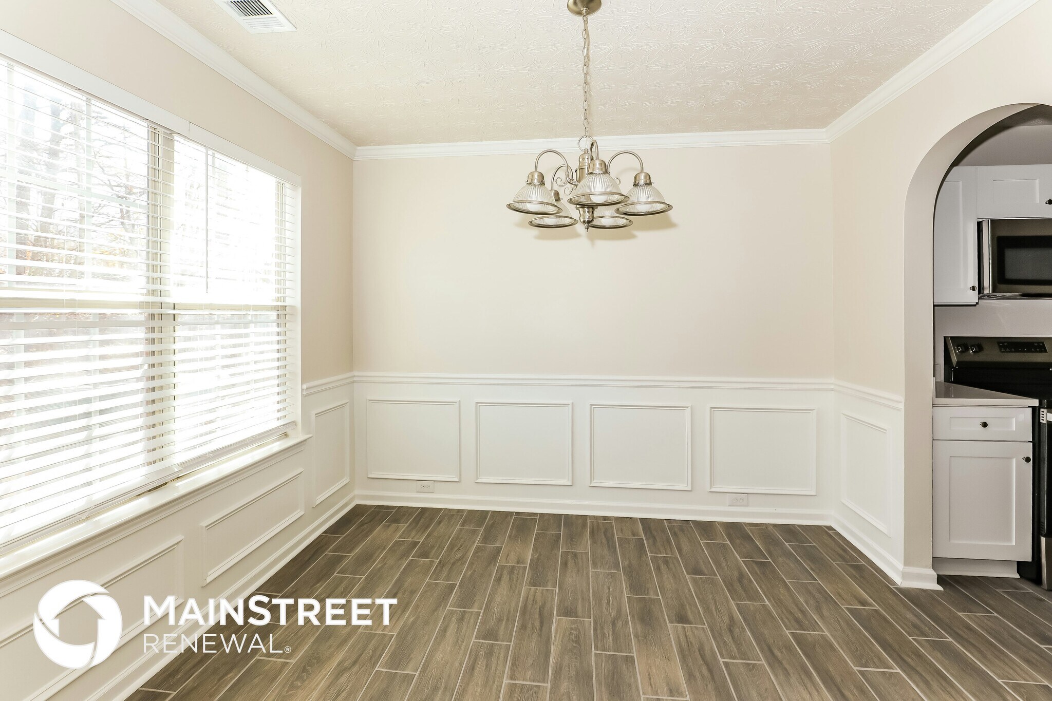 Building Photo - 7471 Garnet Dr