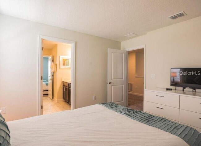 Building Photo - 1575 Plunker Dr