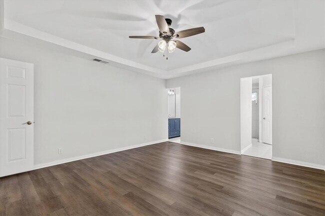 Building Photo - 6725 The Outer Ave
