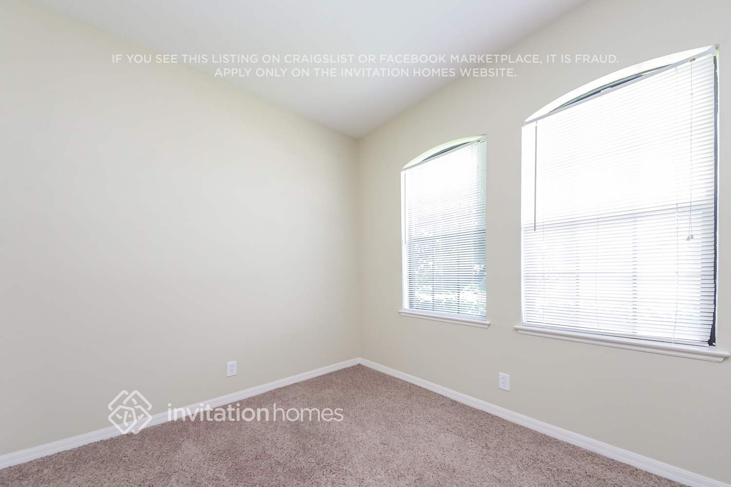 Building Photo - 3680 Briar Run Dr