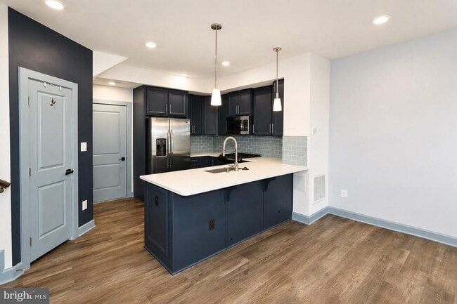Building Photo - 12916 Sunrise Ridge Aly