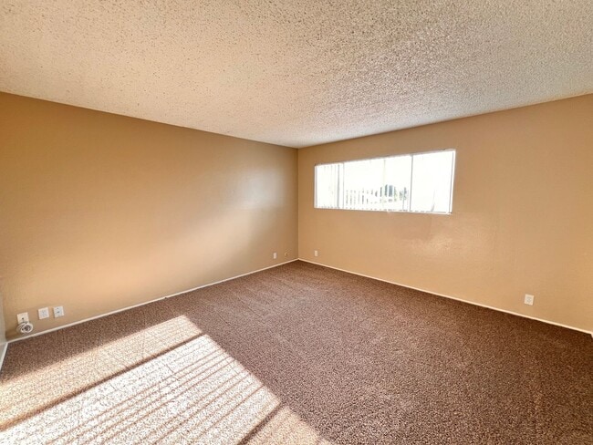 Building Photo - mg2624