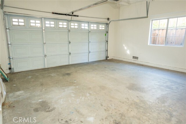 Building Photo - 26604 Marigold Ct